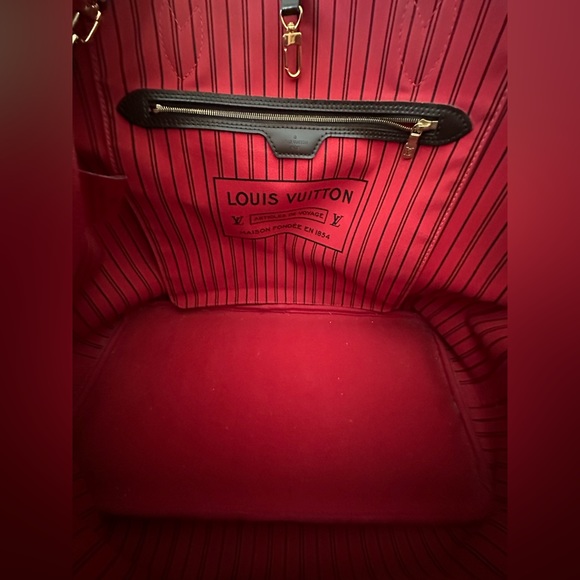 Authentic Louis Vuitton Neverfull GM. - Picture 12 of 16